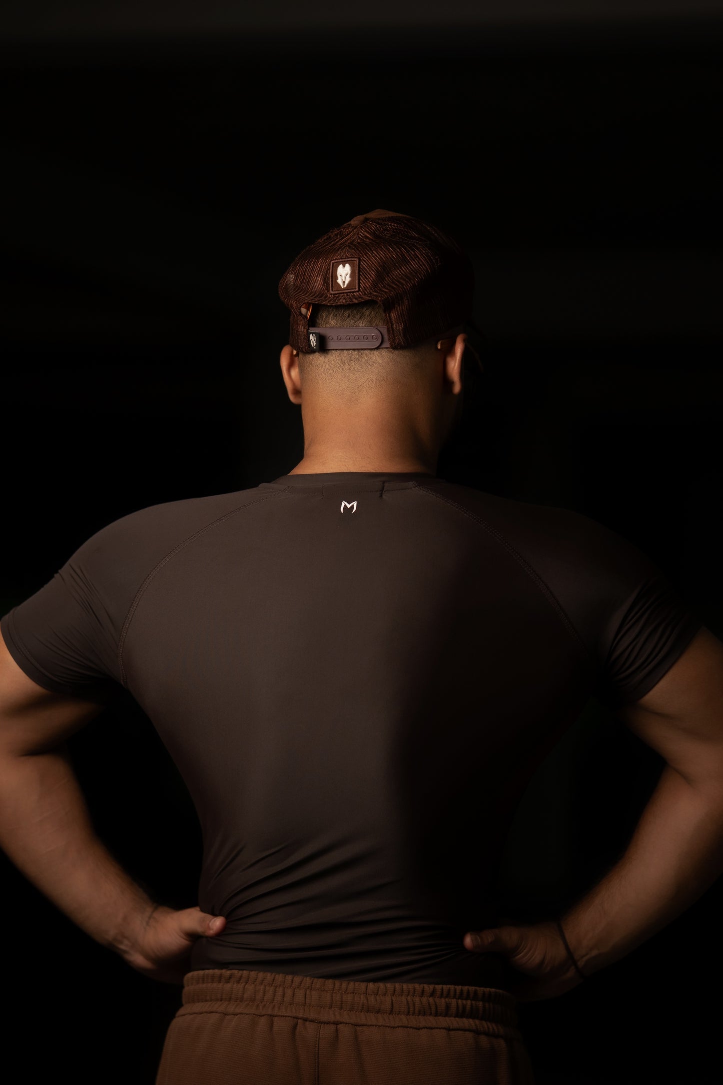 Apex Compression Tee (Coffee)