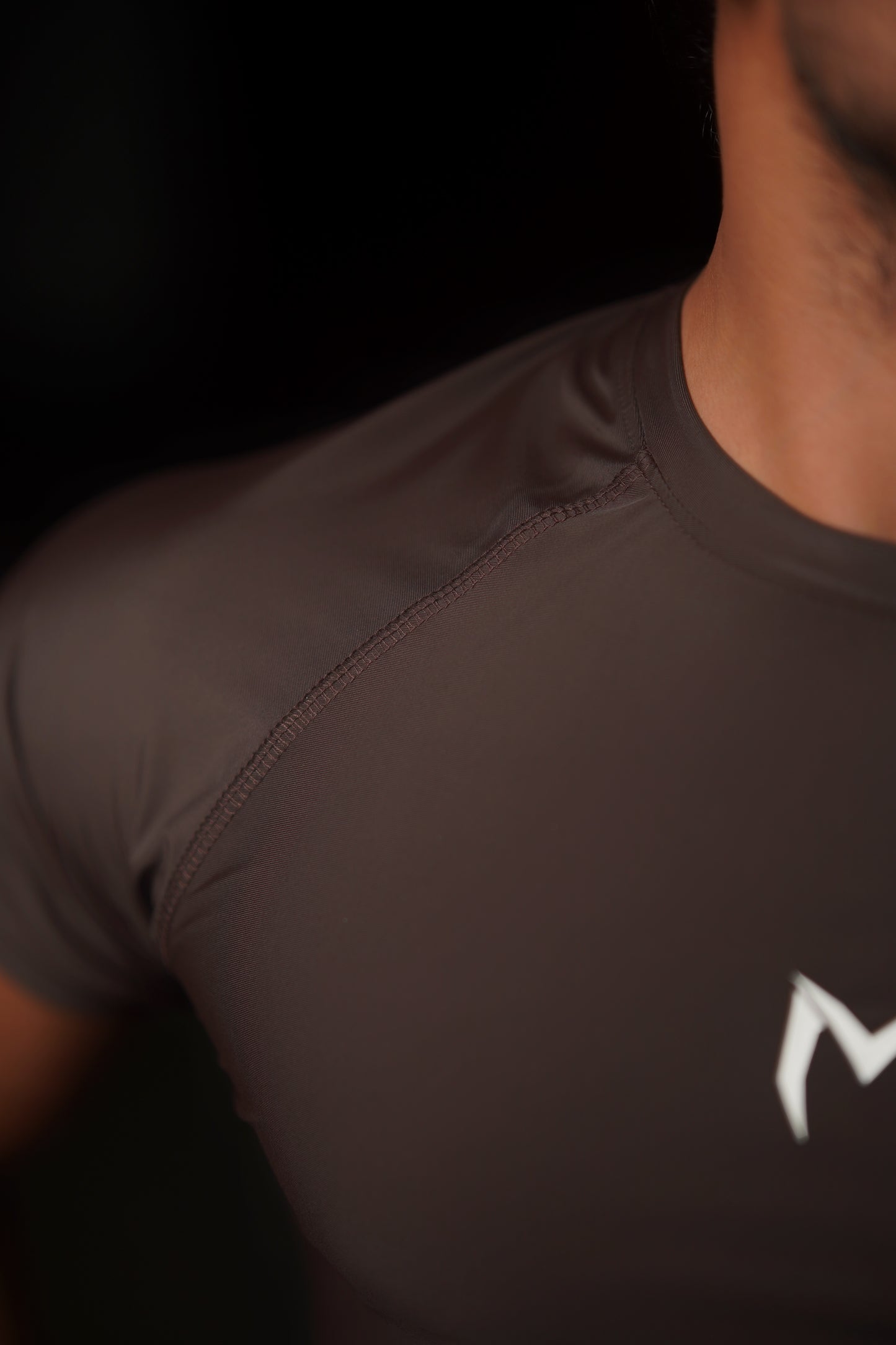 Apex Compression Tee (Coffee)
